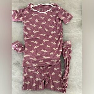 KicKee Kids bamboo pink bunnies short sleeve long pant pajama set, size 6